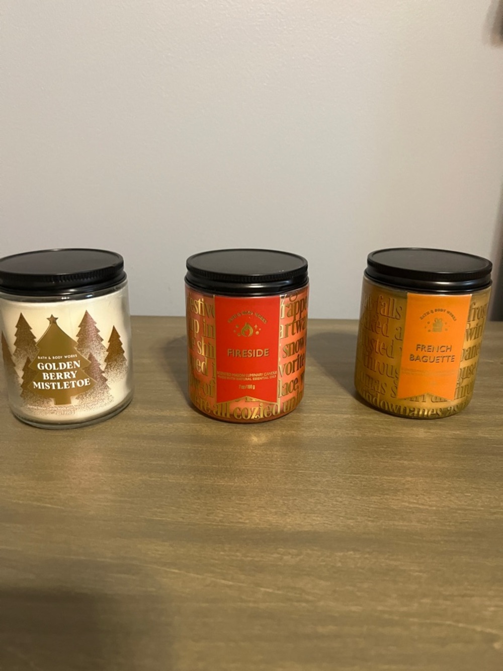Bath & Body Works Holiday Candles